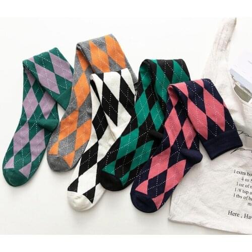 Five Color Plaid Girl Socks College European Style Cute Autumn Winter Calf Sock Cotton Fashion Gift Warm