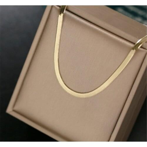 316L Stainless Steel Wide Face Necklace For Men And Women Short Clavicle Flat Snake Bone Blade Hip Hop Necklace No Fade