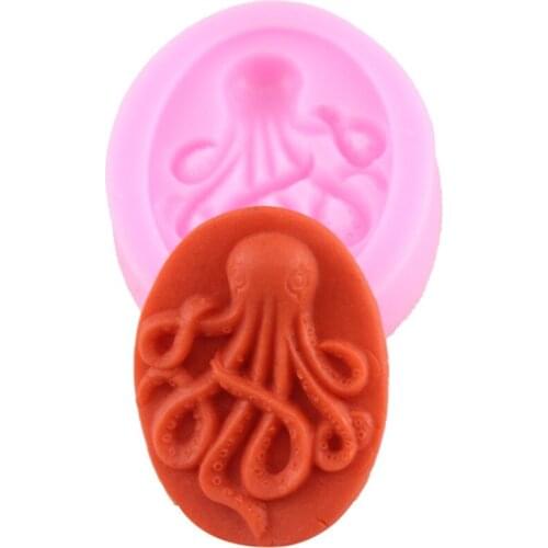 3 pieces/lot) High quality 3*4cm 3D octopus cartoon fish shape sililcone fondant cake decoration supplies candy soap stamps