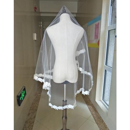 Real Photos High Quality Shiny 150cm Length 2021 bridal headwear Wedding Veils Mariage Veils Short Length Wedding Accessories