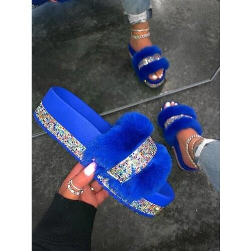 2021 Fashion New Bling Women Plush Slippers Fur Slides Rhinestones Home Flat Women Platform Warm Slippers Casual Slippers Fluffy