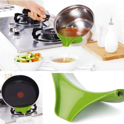 1-10pcs Creative kitchenware Anti-spill Silicone Liquid Funne Slip On Pour Soup Spout Funnel For Pots Pans and Bowls Jars tool 5