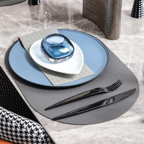 Luxtry Restaurant Hotel Dining Table Setting Dinner Plate Creative Blue Crystal Glass Flat Bowl Water Drop Shape 8 Inch Plate