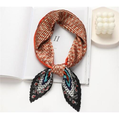 Popular Kerchief Silk Satin Neck Scarf for Women Crinkle Print Hijab Scarfs Female 70cm*70cm Square Shawl Scarves for Lady