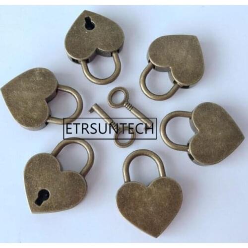 100pcs Mini Retro Alloy Heart Shape Lock Padlock Small Luggage Box Lock With Keys Wedding Birthday Party Favor Gift