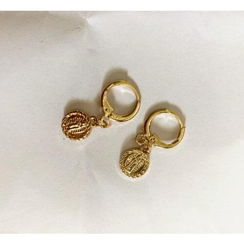 WTLTC Chic Virgin Mary Hoop Earrings Women Drop Small Tiny Coin Earrings Religious Huggie Hoops Earrings Dainty Charms Jewelry