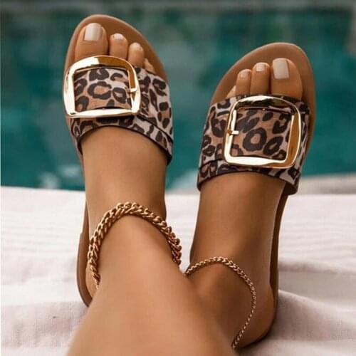 2021 New Simple Slippers Women Summer Flat Sandals Metal Buckle High Quality Slippers Women Shoes 3 Color