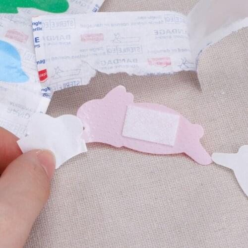 30PCS/pack Cartoon First Aid Band Waterproof Adhesive Bandages For Baby