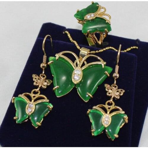 Pretty butterfly green pendant Necklace earrings ring set