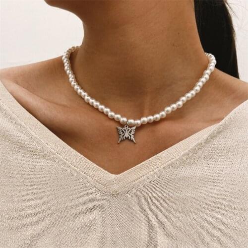 Pearl Choker Butterfly Necklace for Women Necklaces 2021 Trendy Jewelry Diamond Hollow Heart Elegant Wedding Party