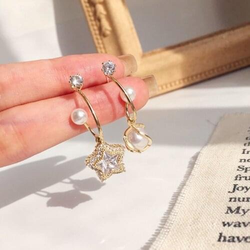 Pearl Asymmetric Star Design Dangle Earrings Contracted Exquisite Crystal Women Drop Earrings Fashion Jewelry Wedding Party Gift