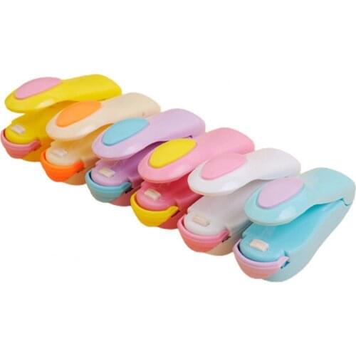 Magnetic Sealing Machine ABS Convenient Handheld Heat Sealer Utensils Kitchen Tools