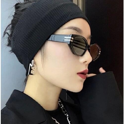 Sunglasses Women Fashion Triangle Shades 2021 New Vintage Men Brand Cat Eye Luxury Female Sun Glasses UV400 Small Eyewear Oculos