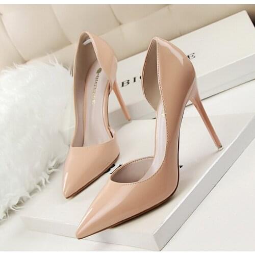 2021 Women pumps Elegant pointed toe patent leather office lady Shoes Spring Summer High heels Wedding Bridal Shoes