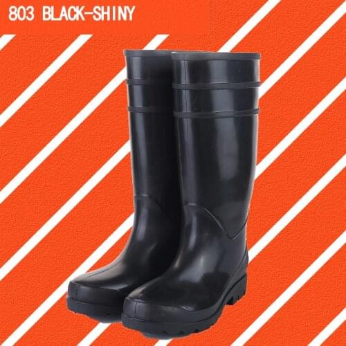 Waterproof rain boots, anti-horizontal-soled shoes, mens outdoor PVC rain boots, black high-top protective shoes