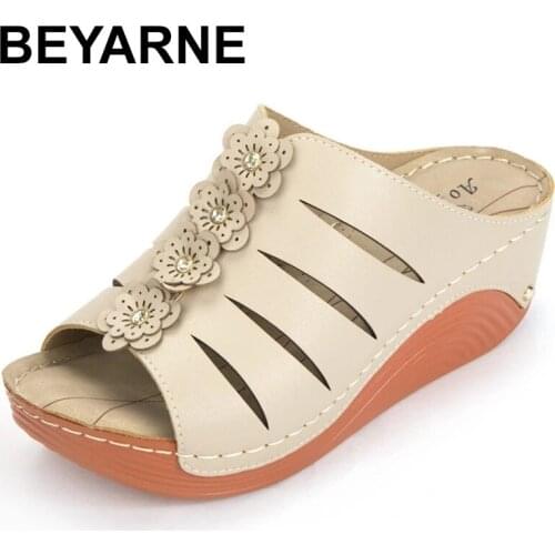 BEYARNE 2021Summer New PU Leather Fashion Slope Heel Slippers Womens Fish Mouth Thick Bottom Hollow Cool Slippers Beach Shoes