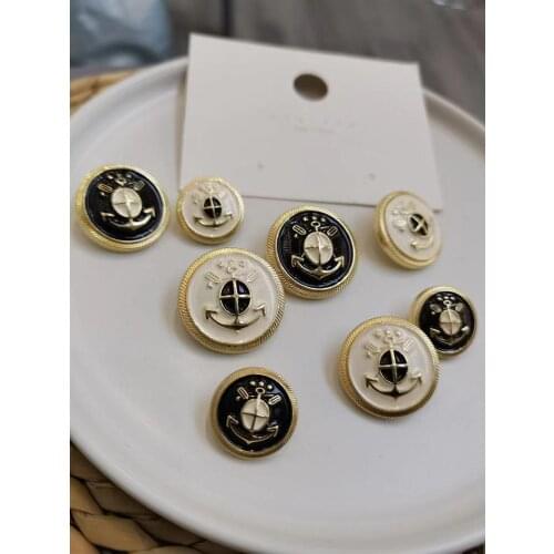 10 pcs,gold color metal button,World famous classic brand buttons, garment accessories DIY materials,Black point oil button