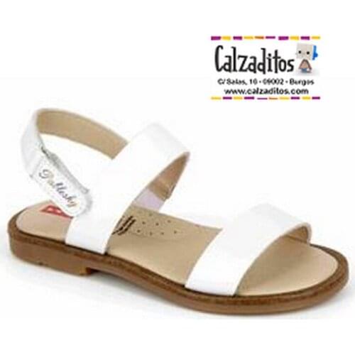 Pablosky smooth white leather sandals with velcro