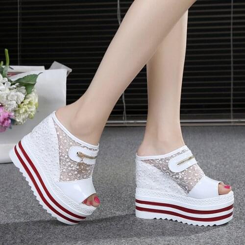 Womens Chunky Slippers Fashion Sequins Platform Shoes 2020 Summer PU Leather Ladies Slippers Shoes Woman Summer Beach Slipper