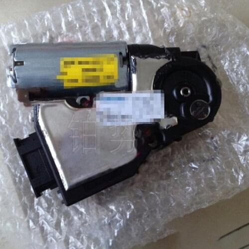 Car Sliding sunroof motor 2002-2016pub licP hae ton 4.2L 3.6L Sunroof adjustment motor Control motor Sunroof glass switch motor