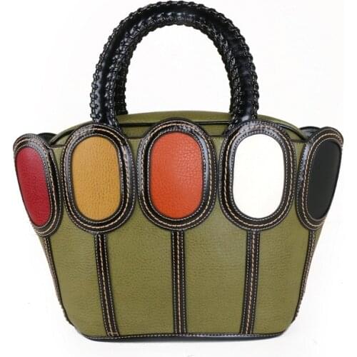 Fashion leisure handbag womens shoulder bag 2021 womens luxury designer retro Pu woven clamshell bag