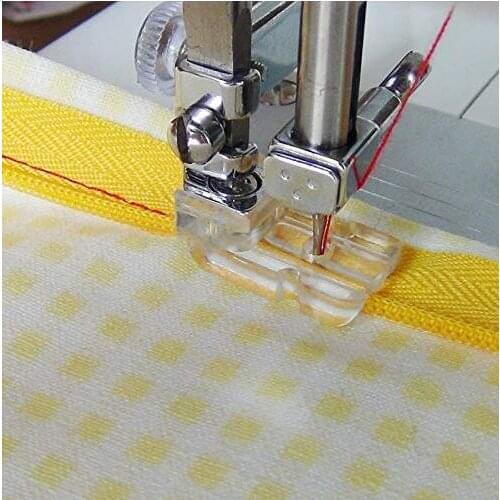 Invisible Zipper Foot (Adjustable), Low Shank #941100000