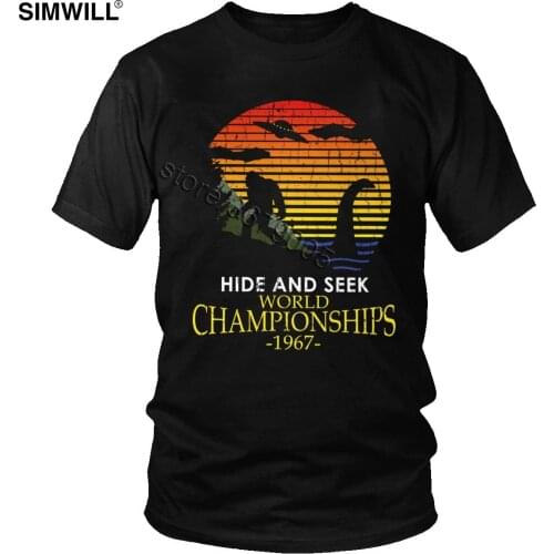 Funny T Shirt Hide And Seek World Championships 1967 Tshirt Men Print Cotton T-shirt Short Sleeved Bigfoot and Dinosaur Tee Tops