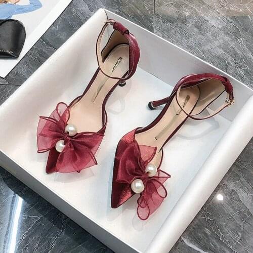 2021 New Summer Sweet Butterfly-knot Pumps Fashion Satin professional Etiquette Anklet Straps a Word Buckle High Heels