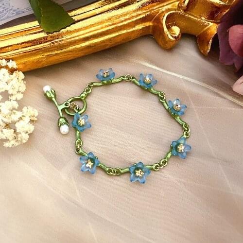 2020 new style of literature and art RETRO light luxury plants don't forget me pearl exquisite temperament elegant lady Bracelet