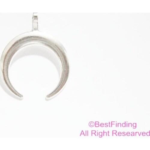 Smooth crescent moon pendant double horn necklace pendant