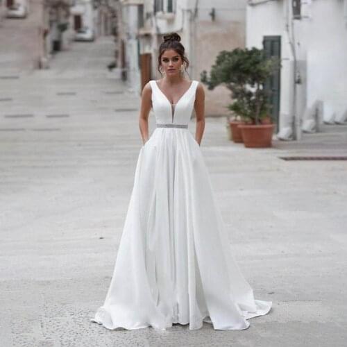 Fashion Wedding Dresses with Pocket A-line Deep V-neck Backless Wedding Gowns with Belt Beaded vestido de noiva barato