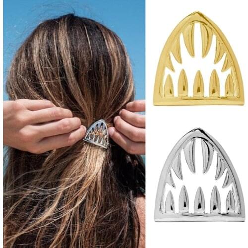 New Design Shark Jaw Hair Barrette Hairpins Hair Clips For Women Simple Elegant Animal Shark Teeth Hair Wear Hair Accessories