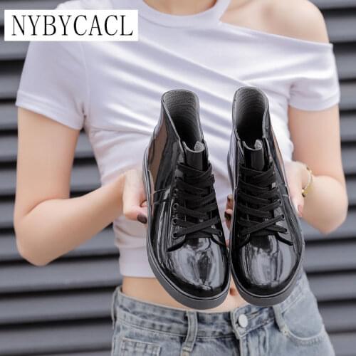 Fashion New Arrival Sewing Waterproof Flat With Shoes Woman Rain Woman Water Rubber Ankle Boots Cross-tied anti-slip Botas