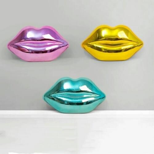 3D Decorative Emboss Mouth Sculpture Bar Wall Hanging People Body Parts Home Decoration Plating Lips Statues