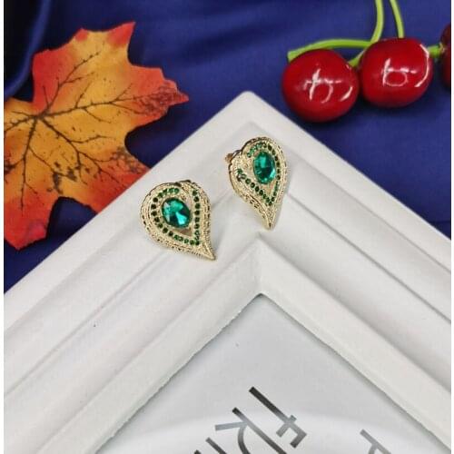 2020 Aros Pendientes Earings World Jewelry Vintag Palace Restoring Ancient Ways The Wind Set Auger Love Leaves Stud Earrings