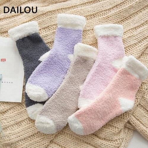 Autumn Winter Kawaii Coral Velvet Women Socks Cute Sweet Plus Velvet Thick Candy Color Home Warm Floor Cotton Socks Popsocket