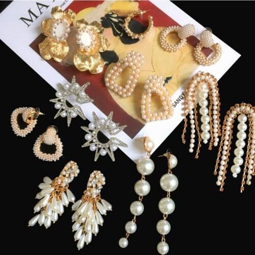 Earrings Atmospheric Antique Palace Imitation Pearl Circle Eight Mans Stars Pearl Diamond Earrings Big Earrings Female