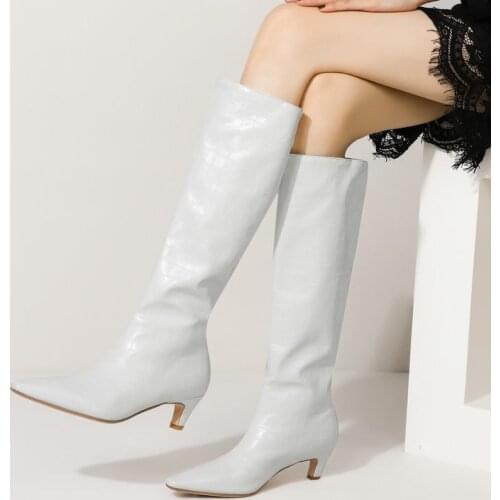 Fashion Square Toe Western Boots Lady Spring Autumn Slip On Loose Knee High Boots Lady Winter Low-Heel Stone Pattern Long Boots