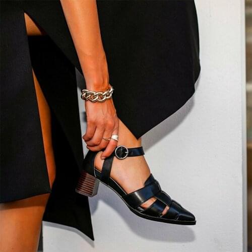 2021 Women Buckle Weave Hollow Out Sandals Female Square Med Heels Pointed Toe Shoes Ladies Office Summer Footwear Big Size