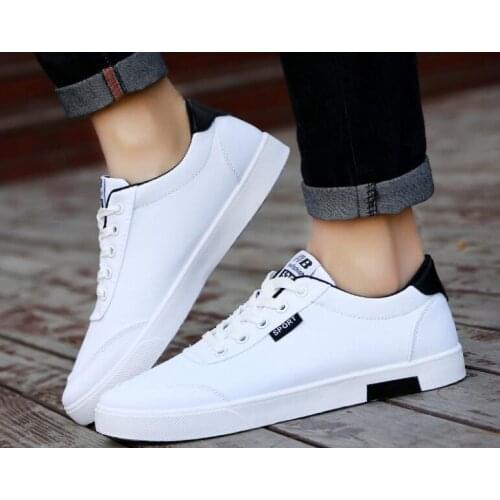 Autumn Men shoes new fashion casual students white lace up shoes male trend of breathable canvas shoes men sneakers Large size