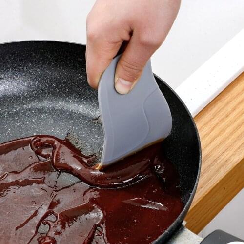 1Pc Stove Dirt Decontamination Scraper Cute Cartoon Kitchen Bathroom Cake Baking Tool Kitchen Accessories 3 Color