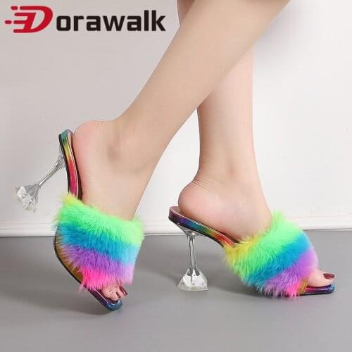 Dorawalk Women's Sandals