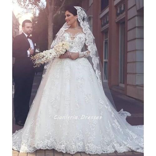 Elegant Sweetheart Appliques Lace Dubai Ball Gown Wedding Dress Long Sleeve Illusion Back Arabic Bridal Gown Vestido De Novia