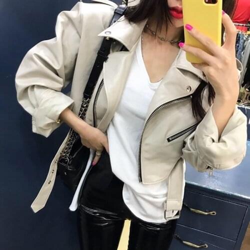 2021 Korean Loose Short Faux PU Leather Jacket Women Autumn Jacket With Belt High Waist Casual Motorcycle Biker Leather Jacket