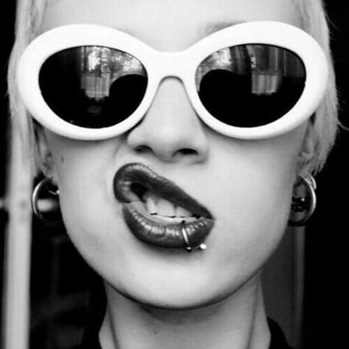 Outdoor Sport Goggle Glasses Oval Fishing Sunglasses Ladies Trendy Retro Sunglasses Womens Sunglass White Black Eyewear UV400