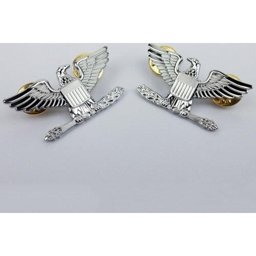 PAIR WW2 WWII US ARMY COLONEL EAGLE WAR BIRD DEVICE BADGE INSIGNIA PIN COCKADE SILVER