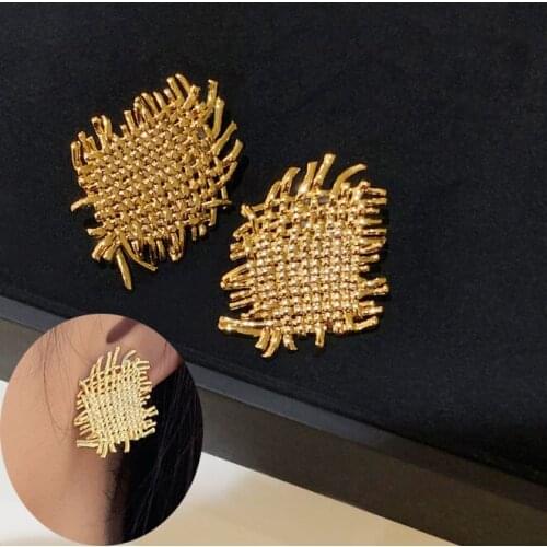 New 2020 Fashion Gold Color Braided Metal Big Stud Earrings For Women Stud Round Statement Earring Geometric Jewelry Gift