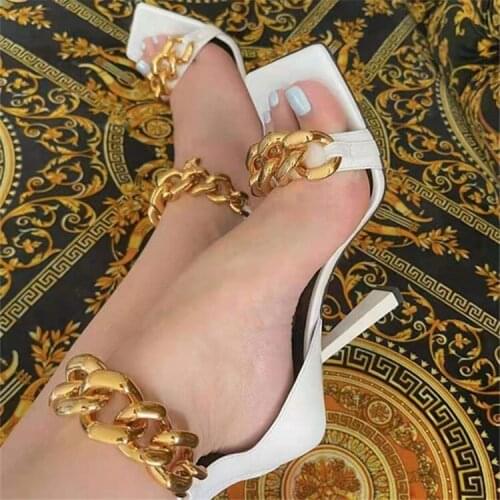 2021 High heel fashion word belt high heel sandals chain square toe open toe womens shoes large size shoes