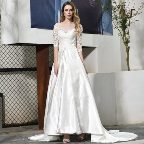 Princess Wedding Dress lace applique Sweetheart card shoulder White/Ivory Lace Bride Trailing Dresses Vestido De Noiva