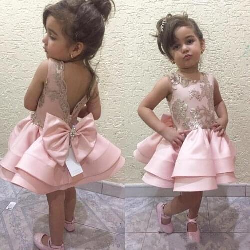 Pink Girls Dresses Lace Appliques Satin Bow Mother and Daughter Clothing for Birthday Party Special Occasion Photo Shoot